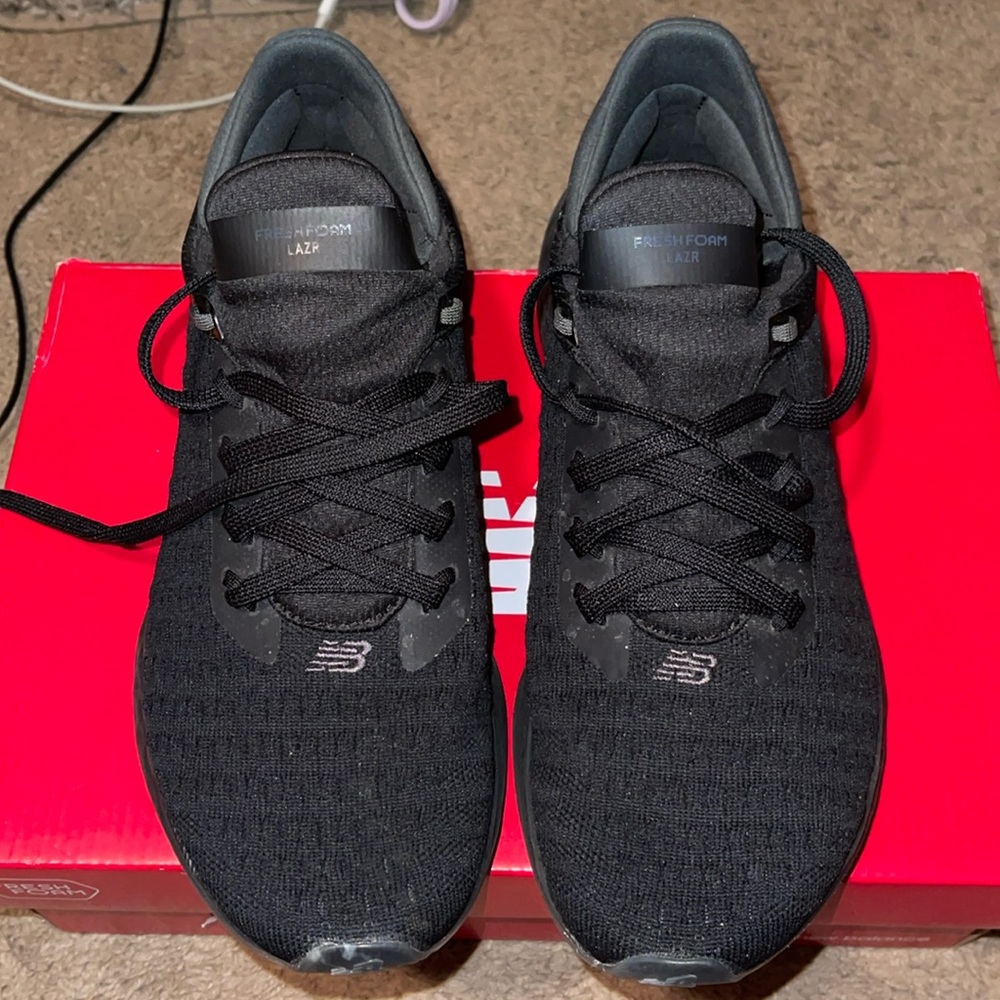 Men’s black new balance